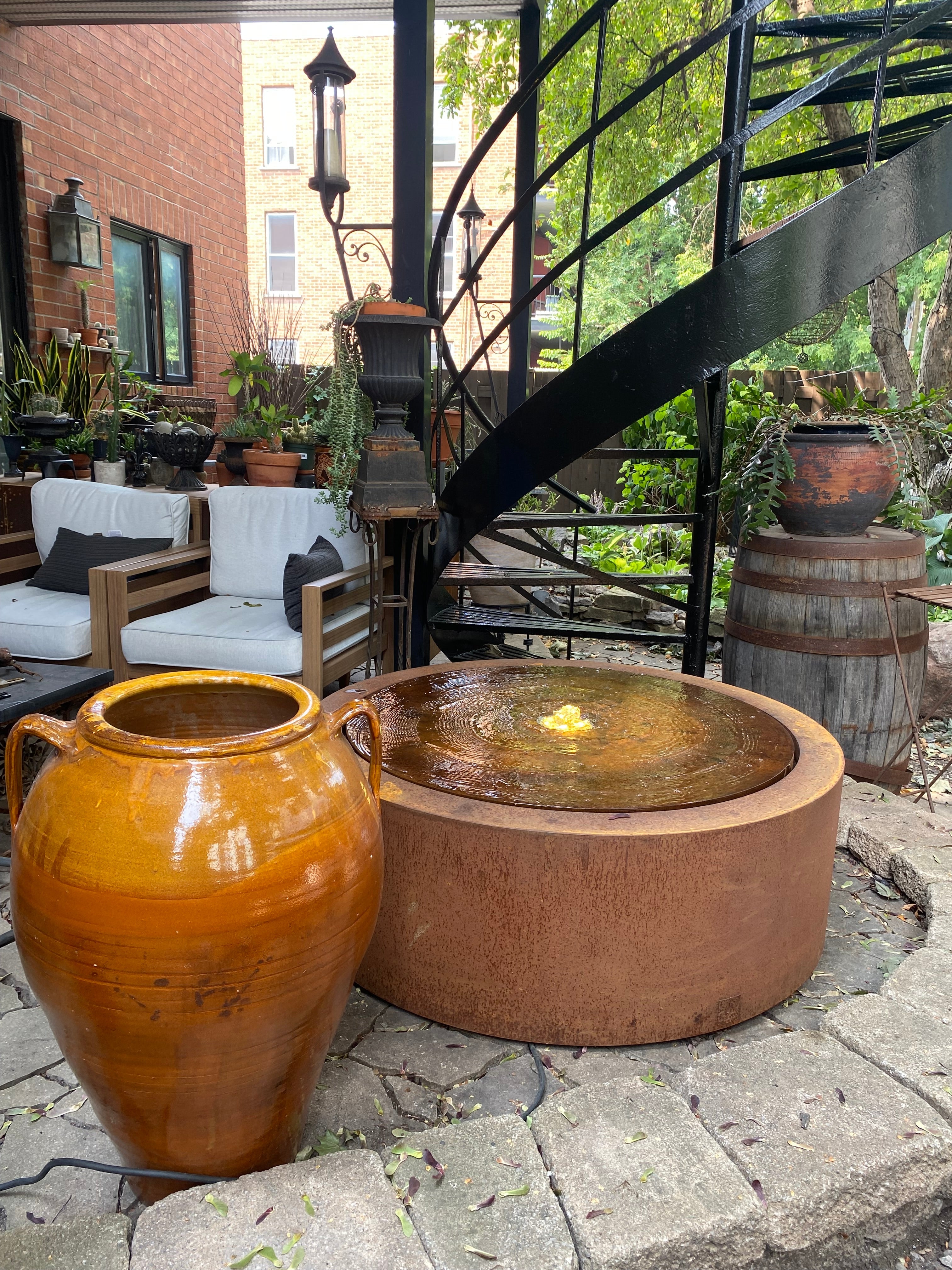 Table d'eau Shikaku avec lumière DEL - Atelier Cortena